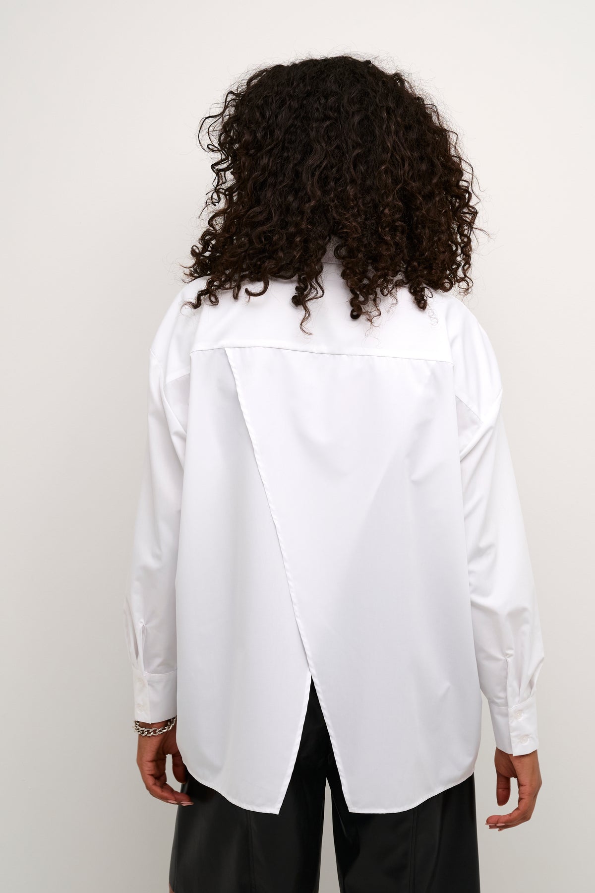 Kaffe Kagrace Oversized Optical White Open Back Shirt, 10508890