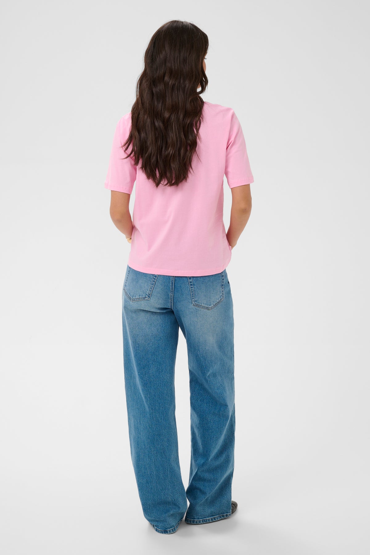 Kaffe Kacherie Pink Frosting 'Cherry Bliss' Logo T-Shirt