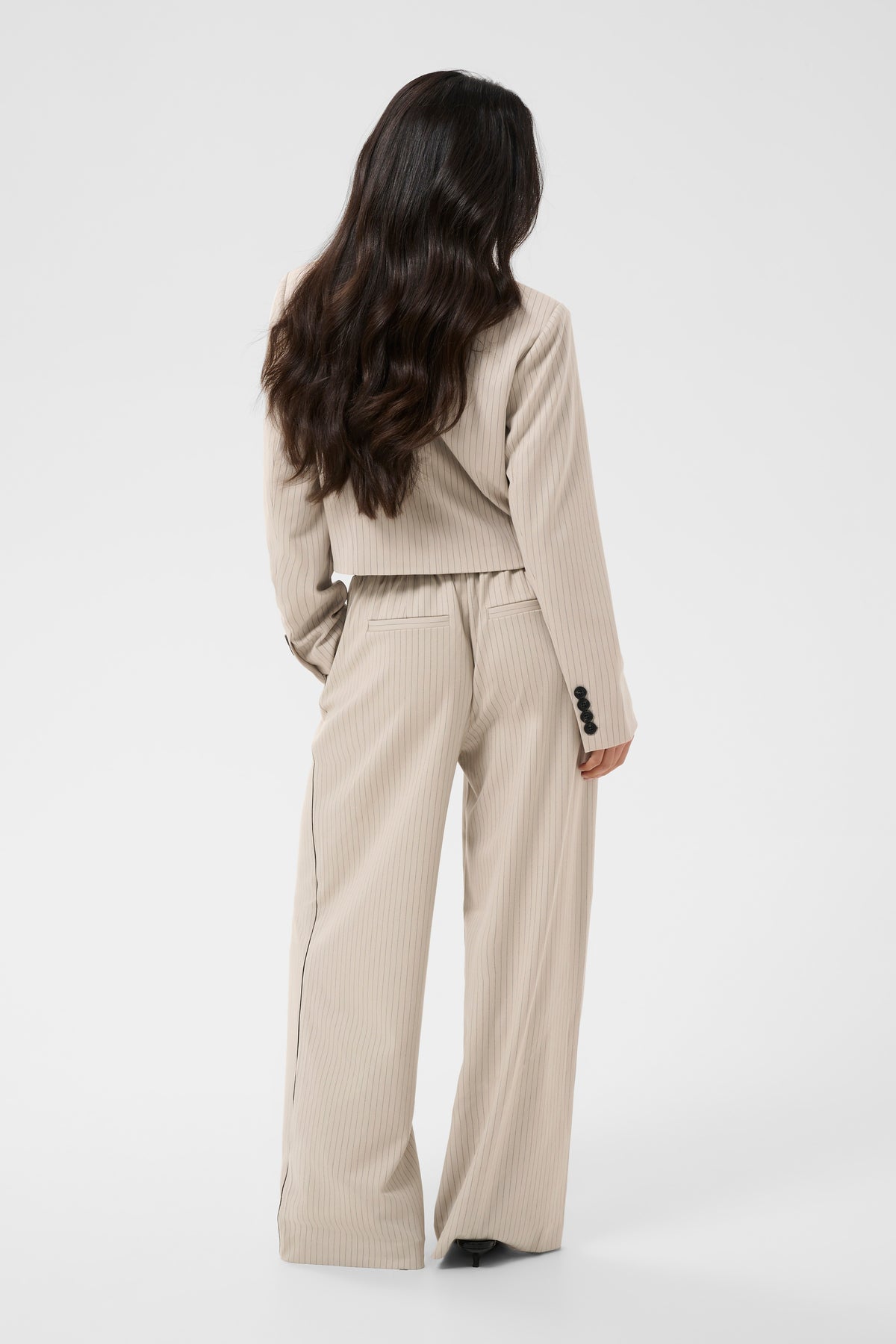 Kaffe Kaserena Beige Striped Cropped Blazer, 10511459