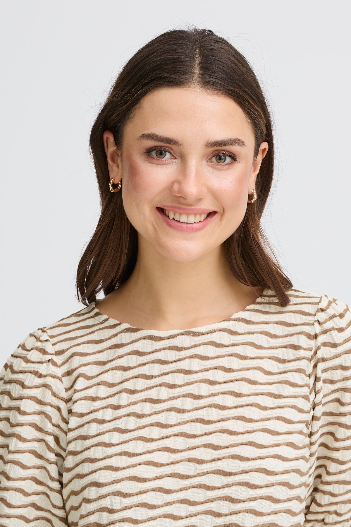 Fransa FrNiamy Taupe Wavy Printed Top, 20617985