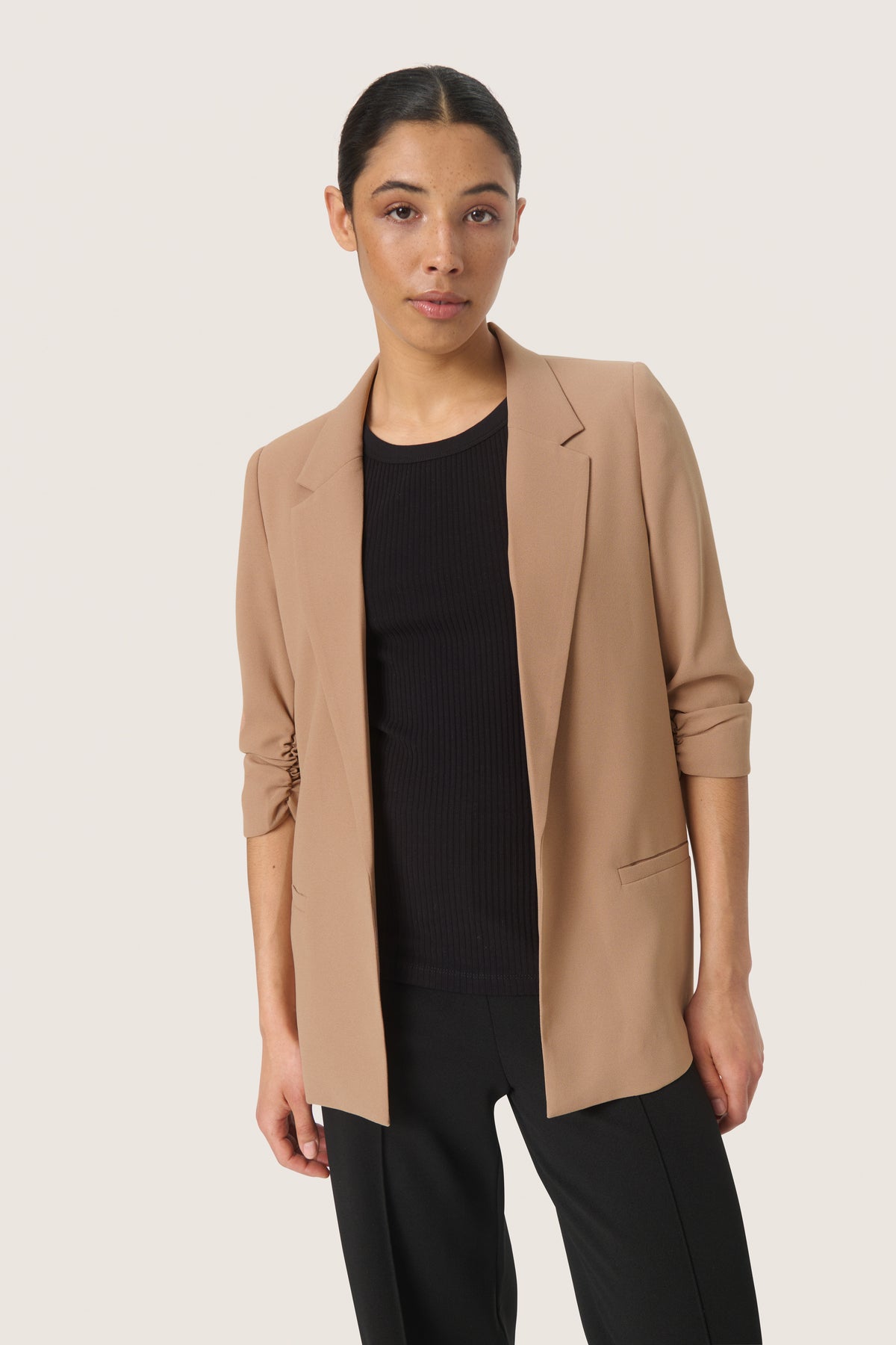 Soaked in Luxury Shirley Burro Camel Blazer, 30403608