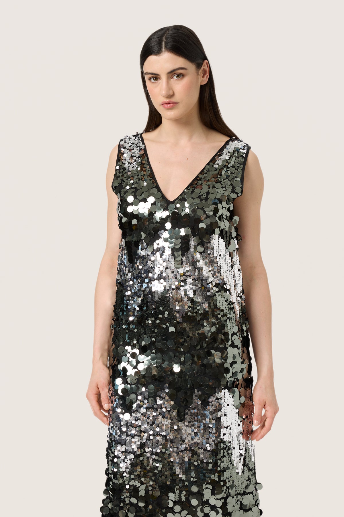 Soaked in Luxury SLAdine Silver Zig Zag Sequin Midi Dress, 30407758