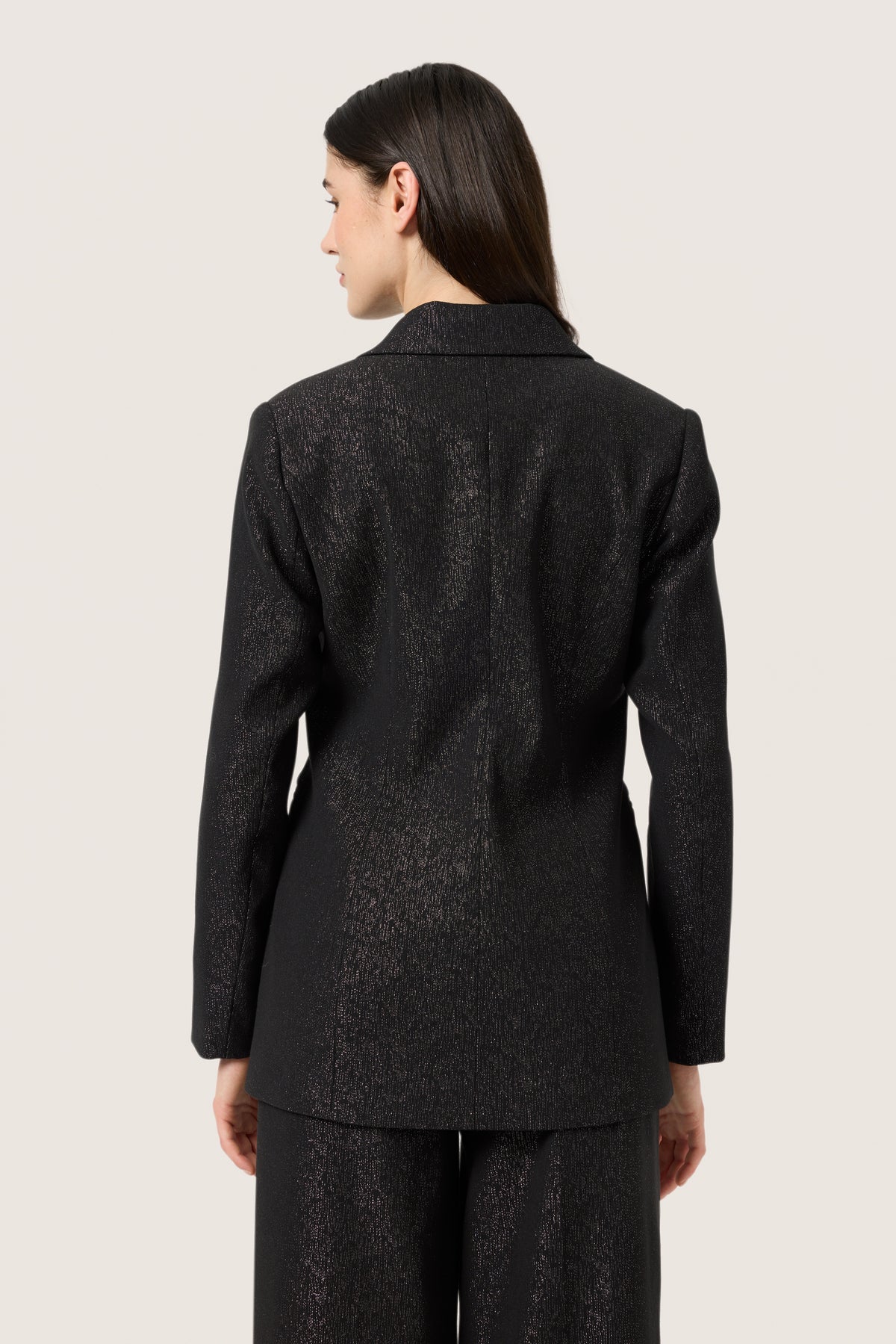 Soaked in Luxury Cahlina Corinne Ultimate Gunmetal Black Longline Blazer