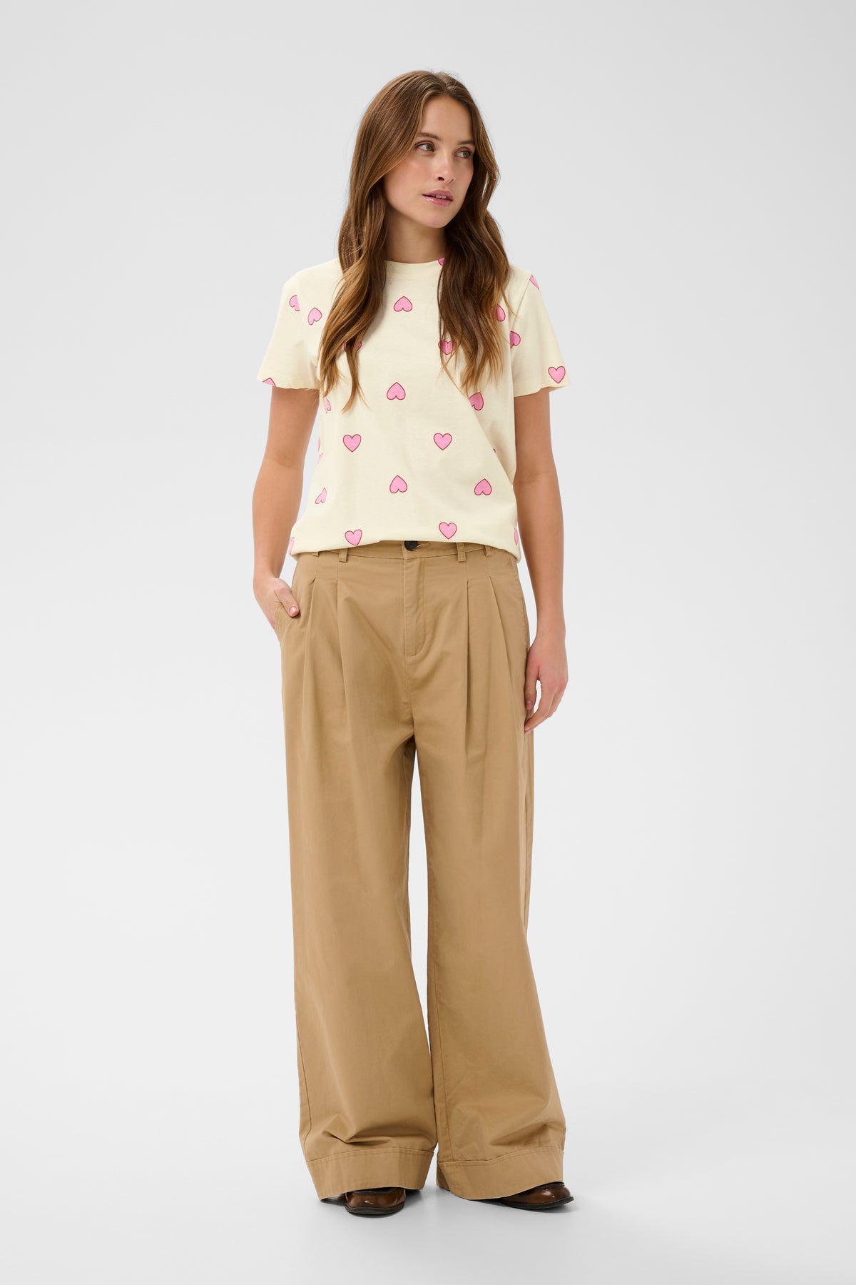 Saint Tropez Pixilina Cream Bonbon Pink Heart Print T-Shirt, 30514919