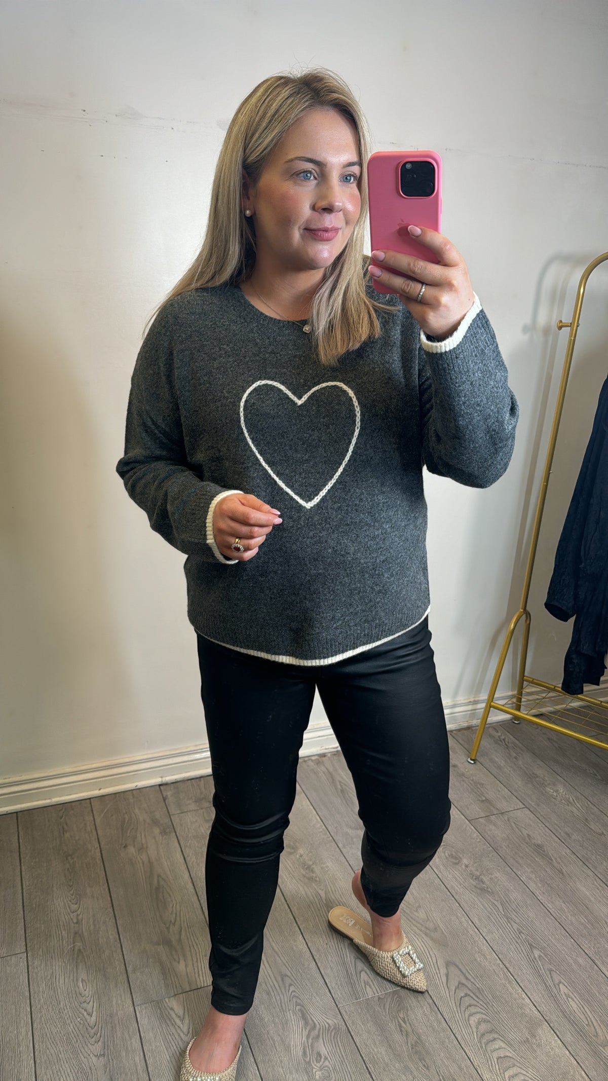 Grace & Mila Grey Oversized Embroidered Heart Knit