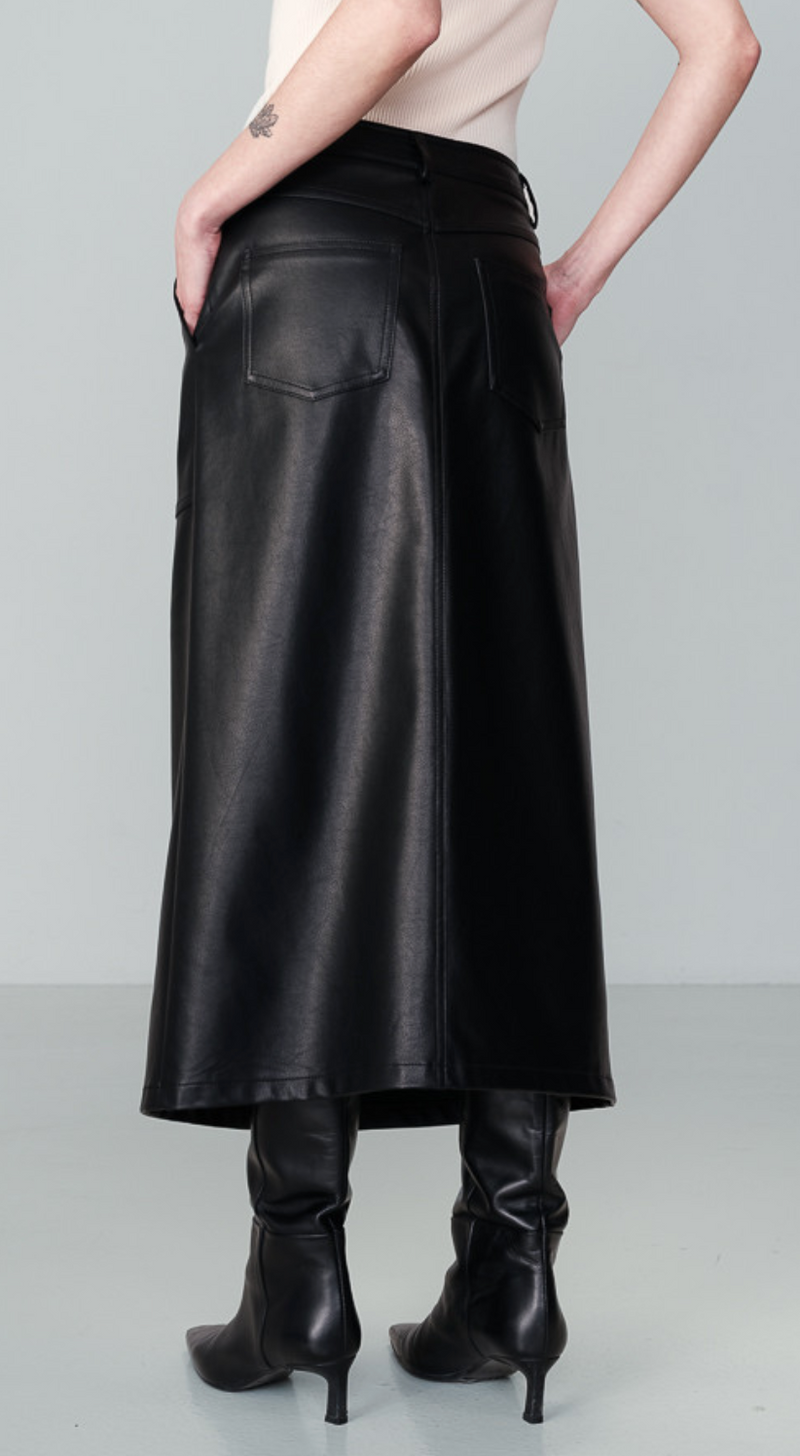 Grace & Mila Nory Black Faux Leather Midi Skirt 