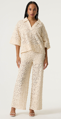 Garcia Cream Lace Embroidered V-Neck Oversized Blouse , Q260036