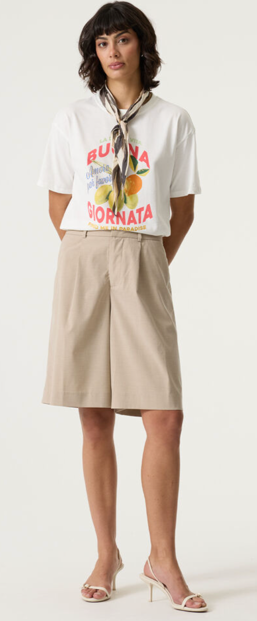 Garcia Off White Logo 'La Dolce Vita' T-Shirt, Q260005