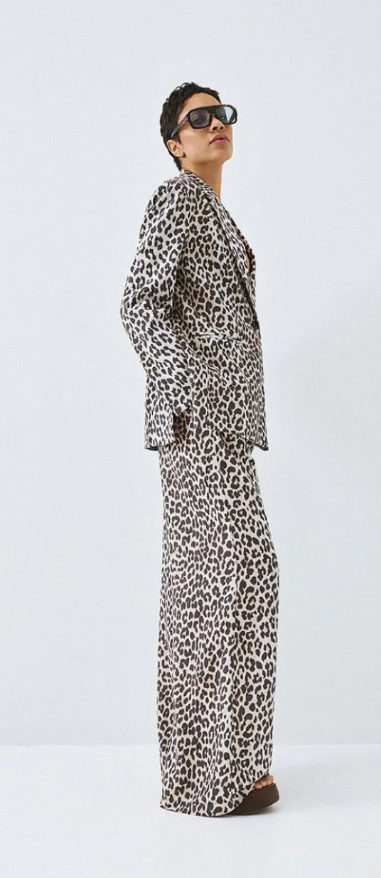 Access Fashion Leopard Print Single Breasted Blazer with Button Detailing, 63-1055