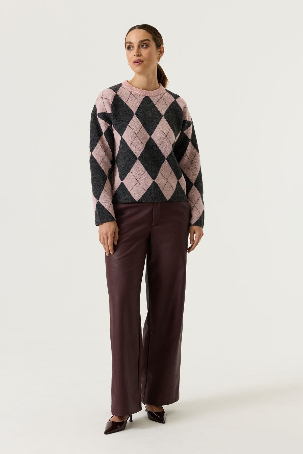 Garcia Baby Pink/Burgundy Argyle Relaxed Fit Knit, V260241